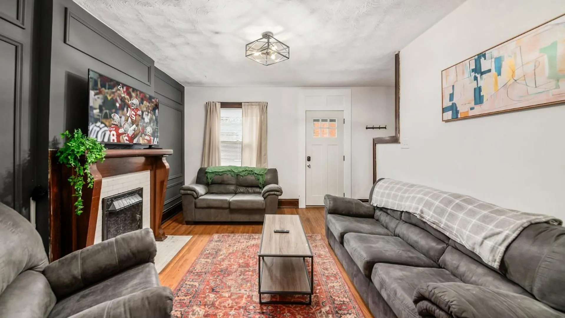 Casa de Férias The Cobblestone Townhouse - 2 Bedroom -German Village Columbus